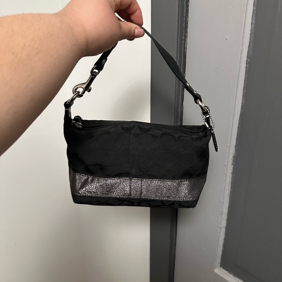 VTG Coach Signature Stripe Top HandleSmall Pouch Gunmetal #40024